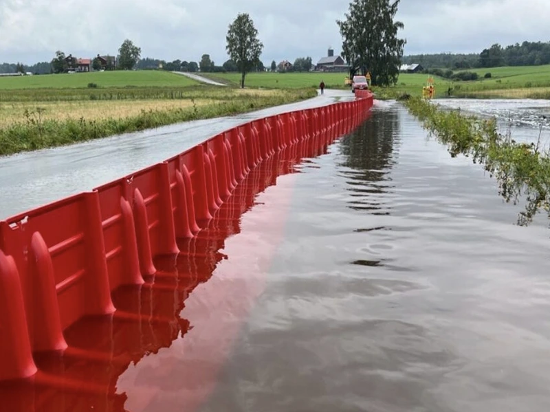 Modular Flood Barriers kubva kuJianghe Flood Prevention Products Inowana Mukurumbira wePasi rose weKukurumidza Kudzora Mafashama Deployment.